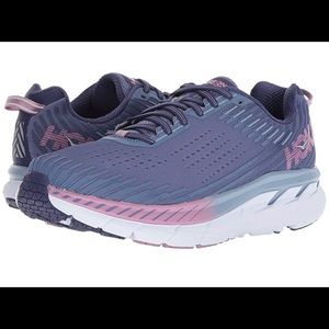 Hoka One One Clifton 5